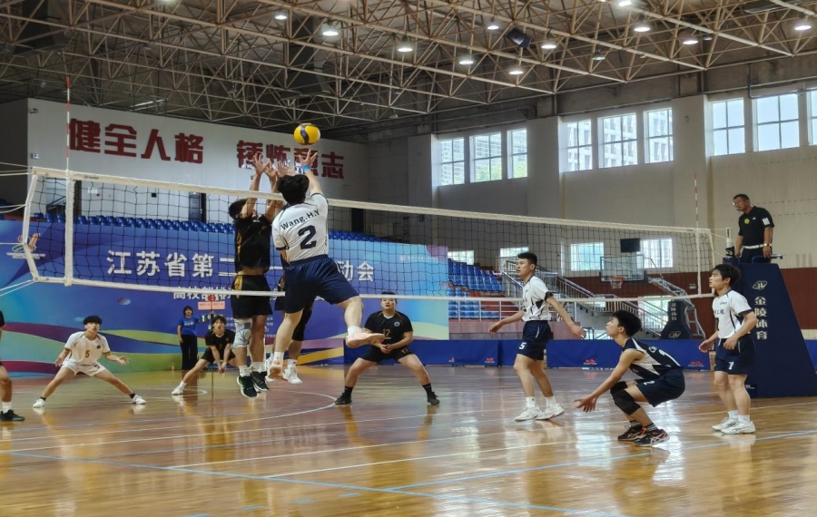 喜报：我校男子排球队荣获江苏省第二十一届运动会高校部排球乙组亚军