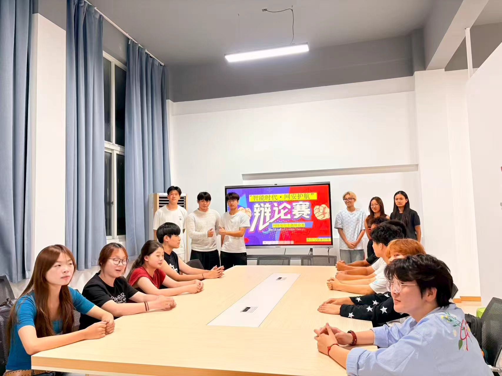 多维发力 护航青春——体育学院扎实开展网络安全宣传周系列活动